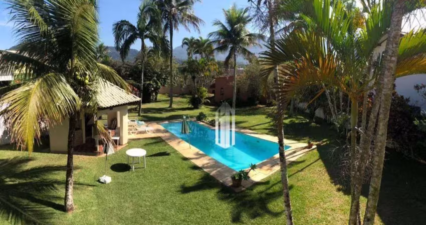 Seu refúgio pé na areia! casa espaçosa com vista incrível e área de lazer completa
