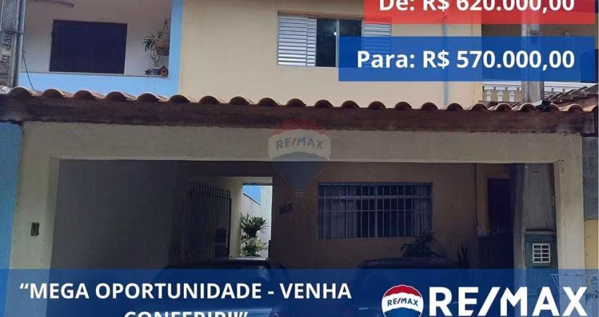 Belíssímo Sobrado no Residencial Rubi - Próximo a Portaria com 2 Vagas de Garagem (Aceita Permuta de Menor Valor)