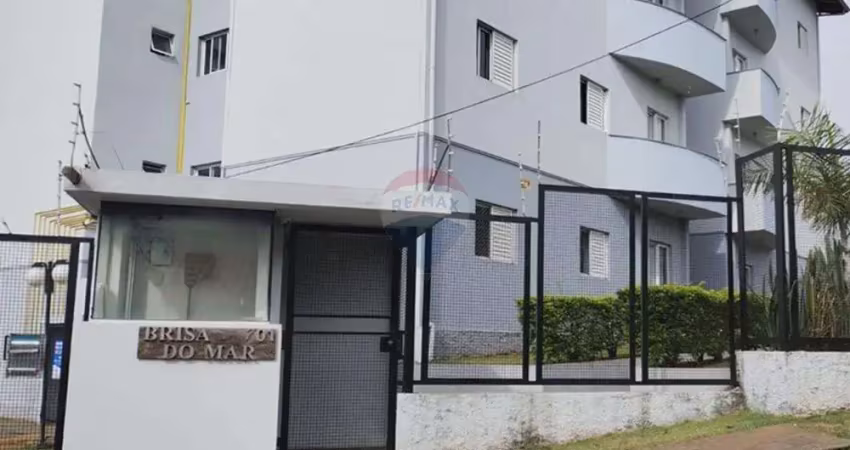 Apartamento Espaçoso com Sacada - Vila Brasileira