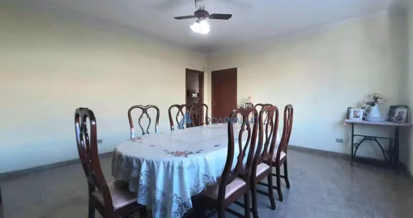Apartamento com 3 dormitórios à venda, 118 m² por R$ 700.000,00 - Ponta da Praia - Santos/SP