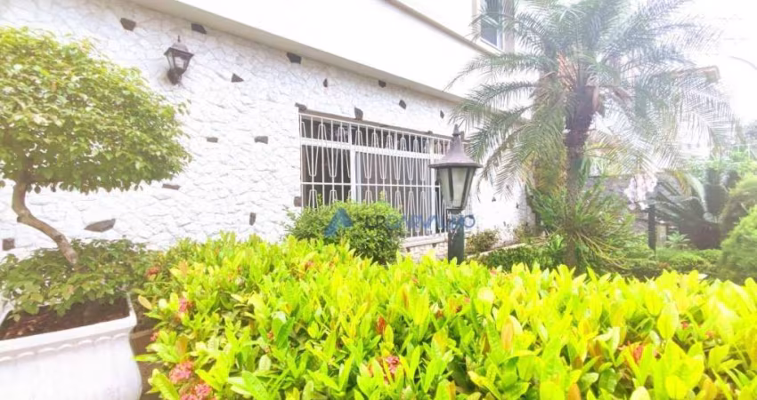 Casa com 3 dormitórios à venda, 279 m² por R$ 1.850.000,00 - Ponta da Praia - Santos/SP