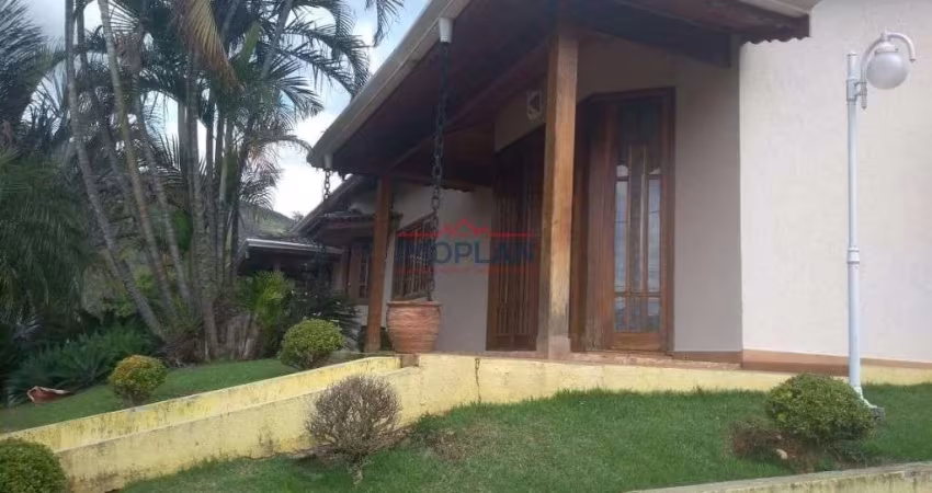 Casa térrea em Condomínio de Alto Padrão