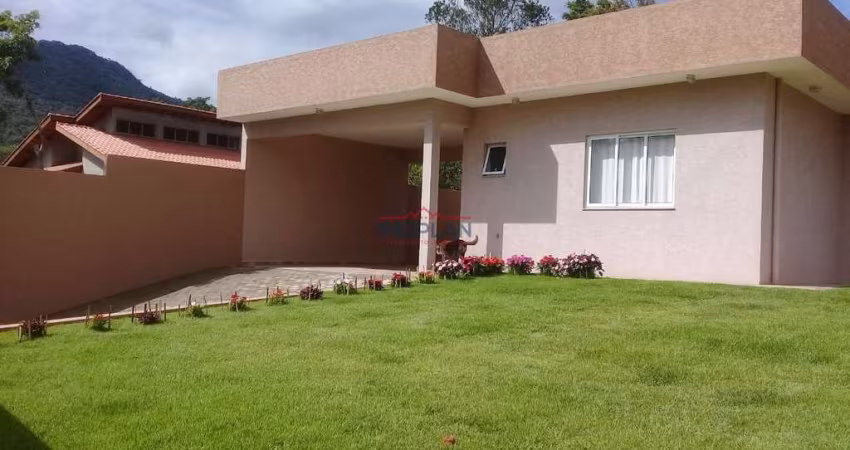 Casa à venda com 130 m² nova em ótima localização em Atibaia SP  Bairro Jardim S