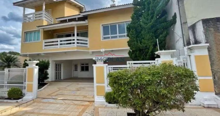 Casa à venda  com 800 m² em uma ótima localização de Atibaia - SP - Vila Santist