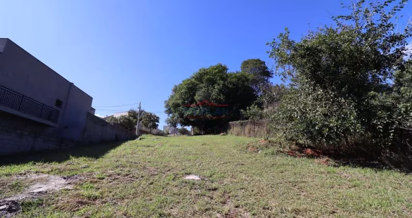 Lindo terreno á venda  1237 m² em condomínio fechado ótima localização, em Atiba