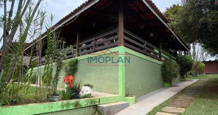 Casa térrea - 3 dormitórios