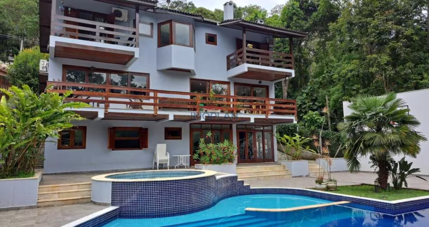CASA COM 4 SUÍTES PISCINA CONDOMINIO SERRA DA CANTAREIRA ALPES DA CANTAREIRA