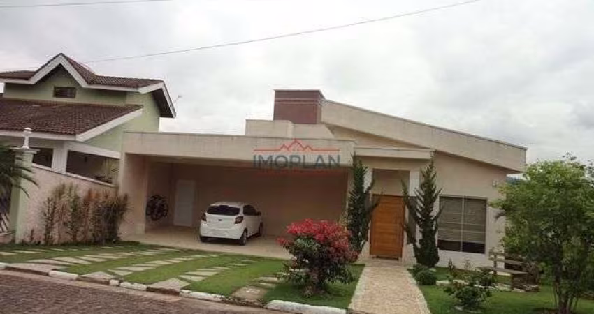 Casa a venda em condomínio