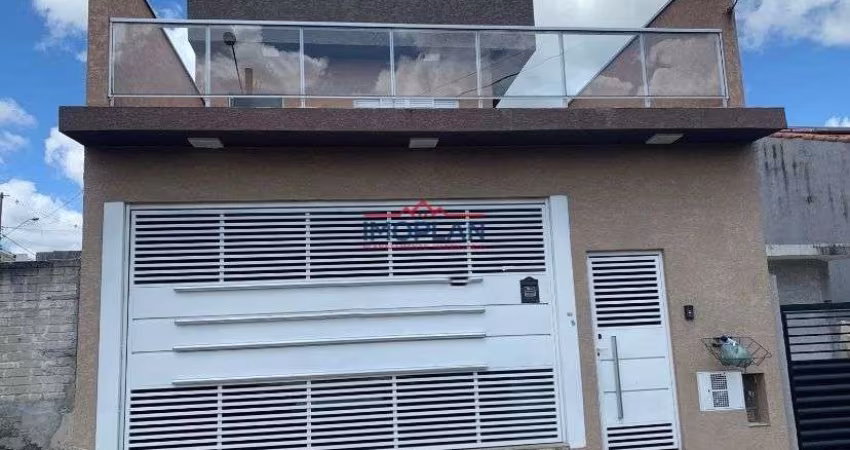 Casa à venda  com  198 m² com churrasqueira e piscina em ótima localização em At