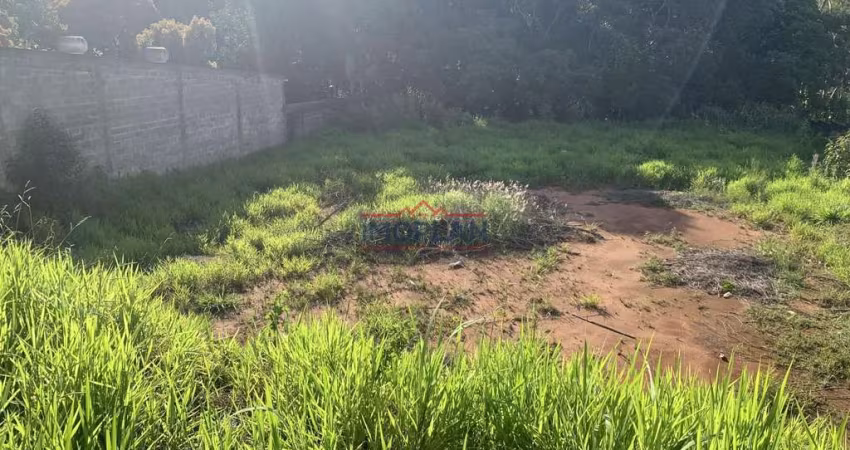 Terreno à venda com 1.567,50 m² em ótima localização em Atibaia SP - Jardim Estâ