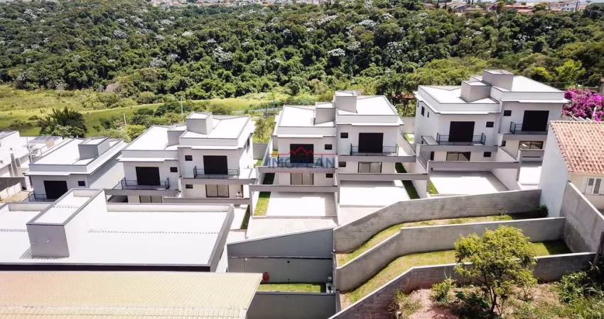 Casa à venda 3 suítes em condomínio
