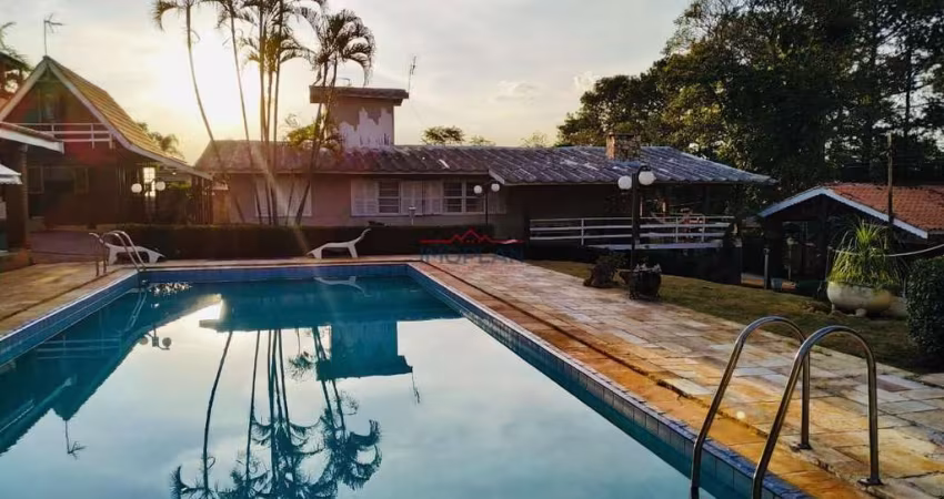Imóvel estilo Chácara à venda - Jardim dos Pinheiros em Atibaia