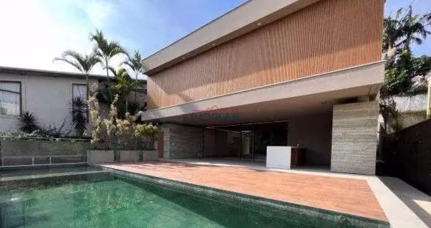 Casa em condomínio fechado com 4 quartos à venda no Alphaville, Santana de Parnaíba 