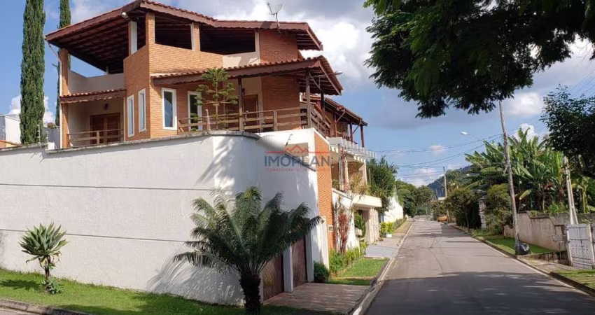 Casa à venda no Jardim das Flores com 377 m² - Atibaia - SP