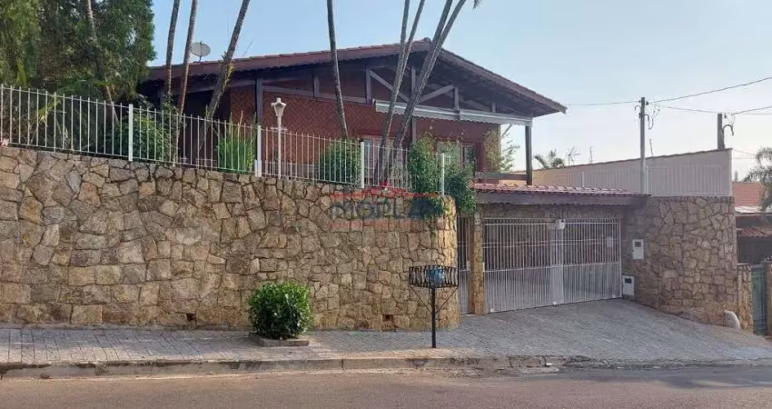 Casa à venda com 400 m²com piscina ( porteira fechada ) - vila giglio - atibaia