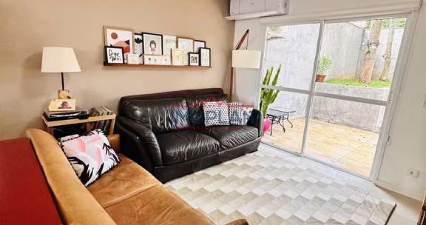 Casa em condomínio com 3 dormitórios