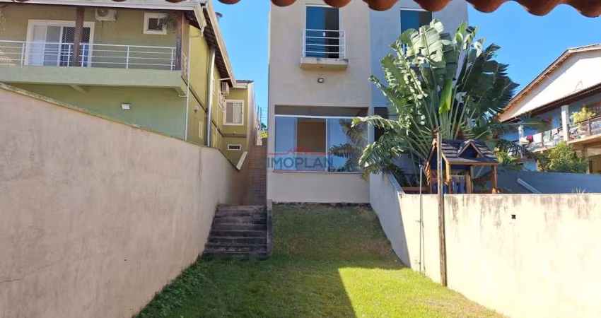 Casa para Venda ou Locação em Atibaia proximo al. Lucas Nogueira Garcez.