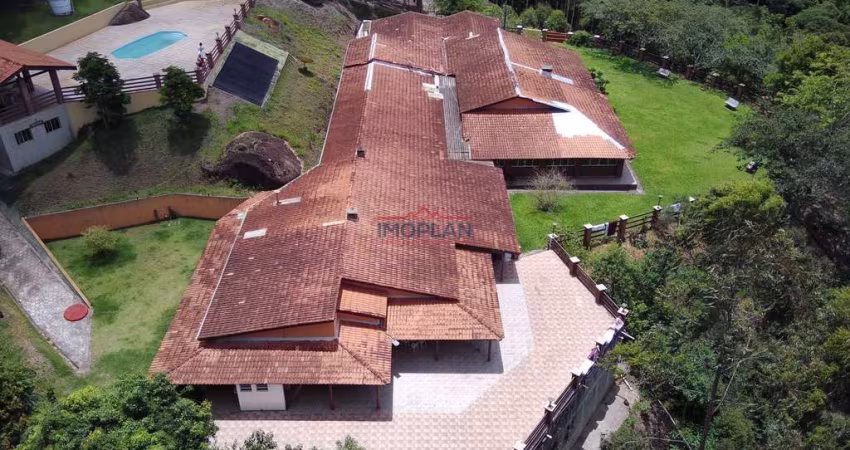 Pousada á venda com 20 Alqueires com área de lazer completa  - Estrada da Cachoe