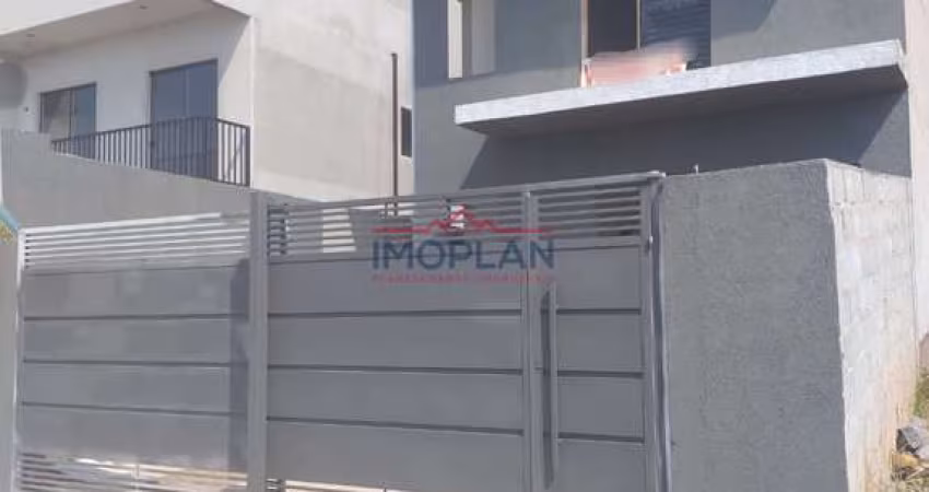 Casa á venda com 115 m² -  Terra Preta - Mairiporã - SP