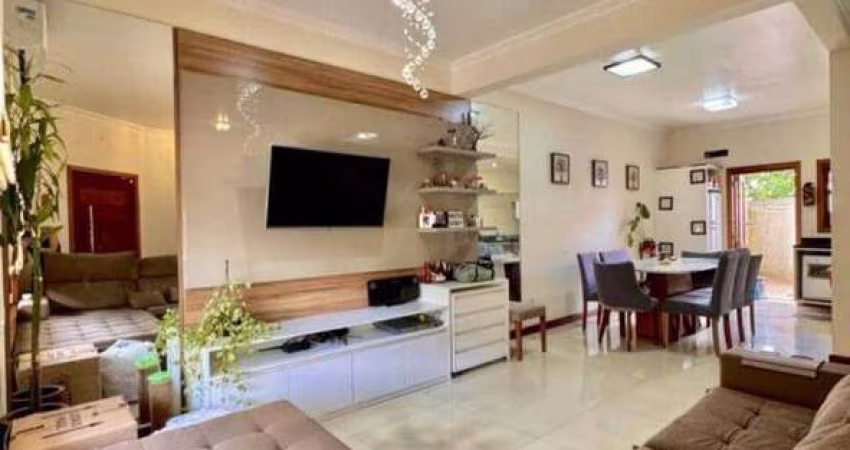 Casa com 3 dormitórios à venda, 172 m² por R$ 649.000,00 - Nossa Senhora das Graças - Canoas/RS