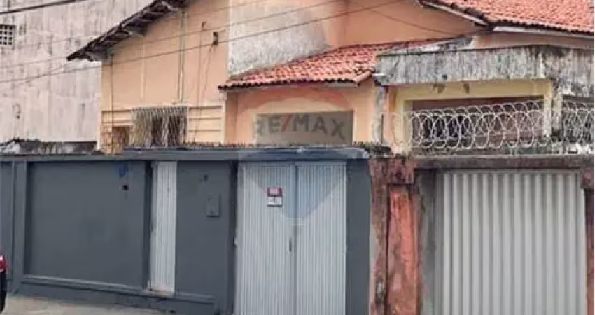 Casa com localização privilegiada