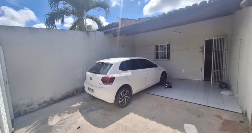 Linda casa pra repasse em Maracanaú