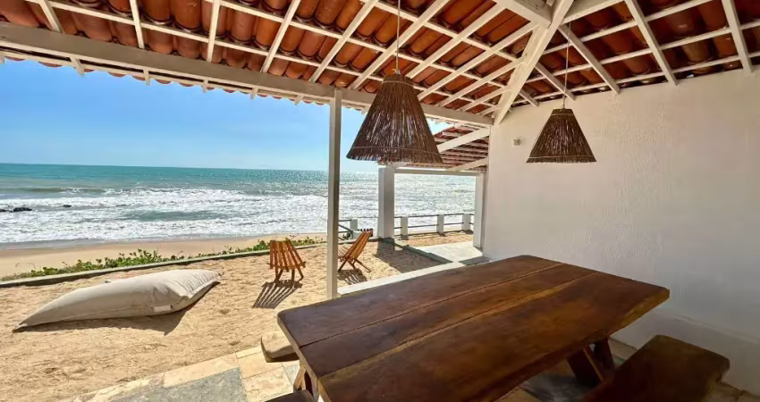 Vende - se casa frente mar na taiba com acesso direto a praia