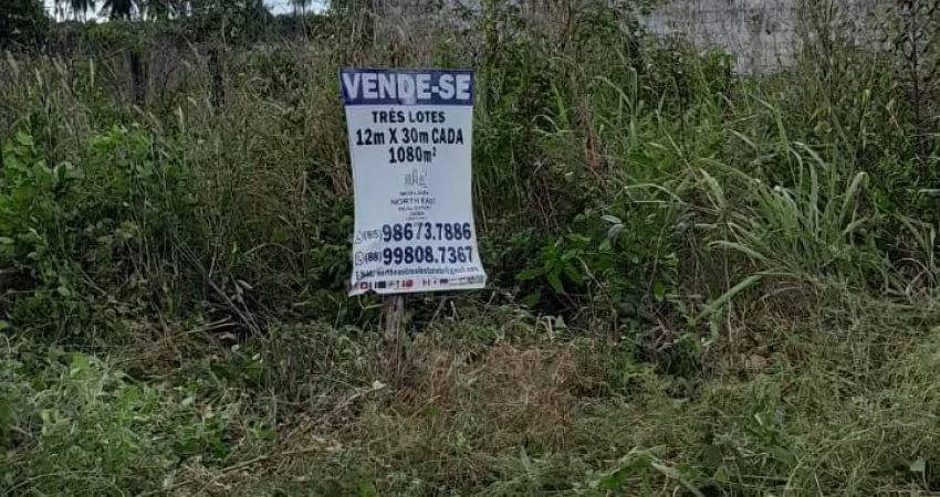 Vende - se 3 lotes Conjugados na Colônia de Férias do Pecém  - Cada um 12x30
