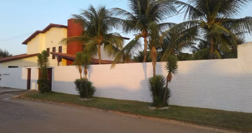 Linda Casa Duplex com Ponto Comercial ao lado á Venda na Praia da Taiba