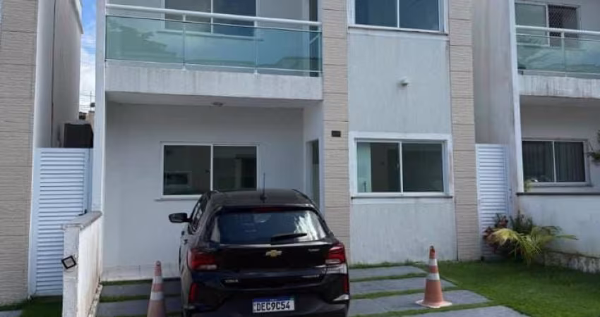 Casa com Móveis planejados  no Eusébio