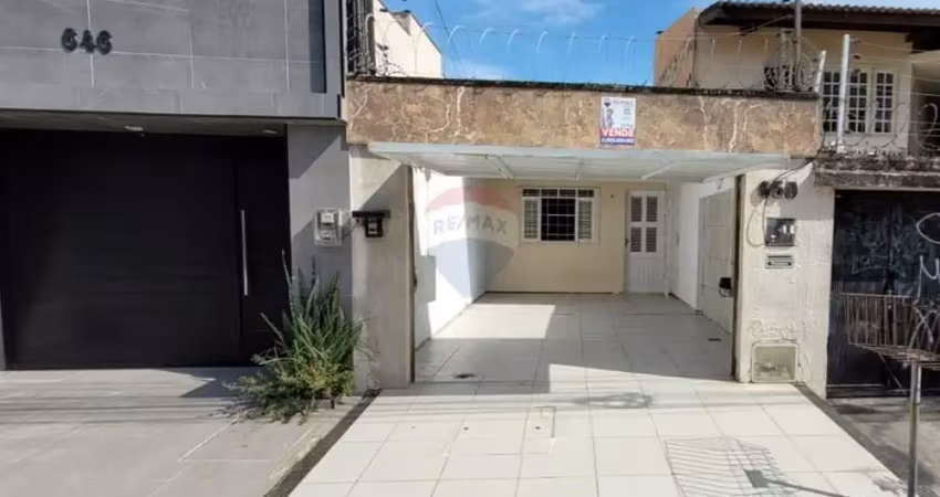 Casa toda reformada e ótimo preço próximo ao shopping iguatemi