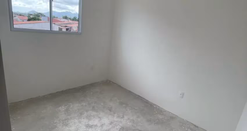 Apartamento com 2 quartos à venda na Rua Jardim das Flores, 66, Siqueira, Fortaleza