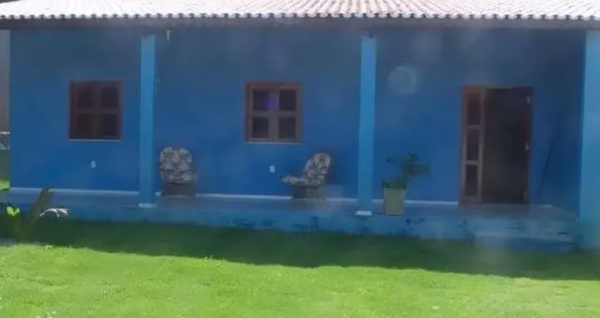 Vende - se casa no barramar da taiba com jardim amplo e churrasqueira