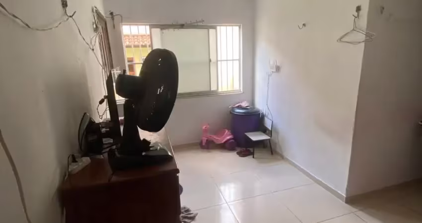 Apartamento com 2 quartos à venda na Rua 2, 77, Itaperi, Fortaleza