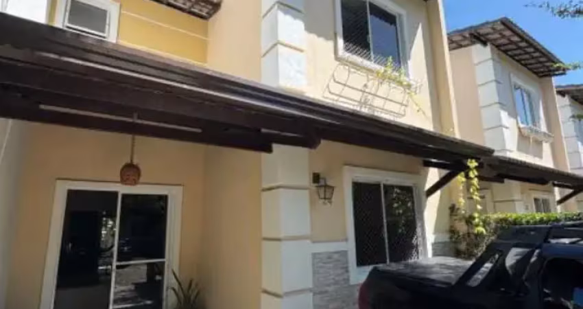 Casa em condomínio fechado com 4 quartos à venda no Divineia, Aquiraz 