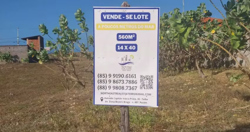 Terreno á venda em rua paralela ao mar no barramar da taiba