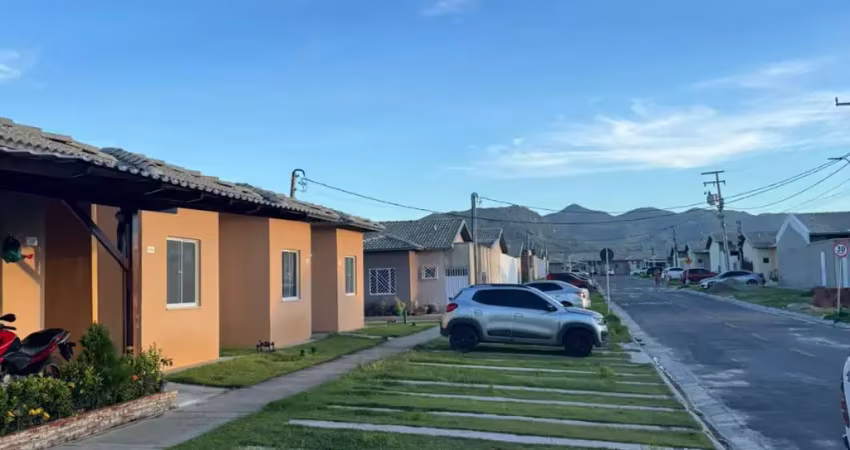 Casa em condomínio fechado com 2 quartos à venda na Avenida B, 66, Senador Carlos Jereissati, Pacatuba