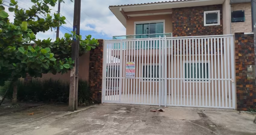 Sobrado em Balneário Coroados