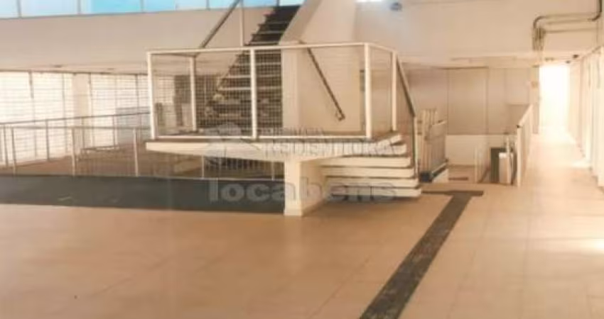 Predio comercial a venda em Penápolis-SP