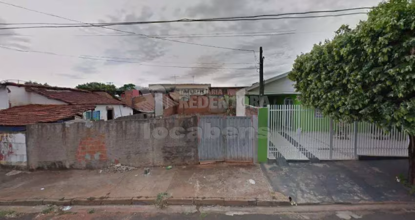 Vila progresso - entre as ruas itanhaém e ararigbóia - lote de 275m² de área, casas em todos os lados, medindo 11x25 metros,