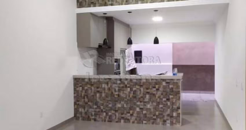 EXCELENTE CASA A VENDA