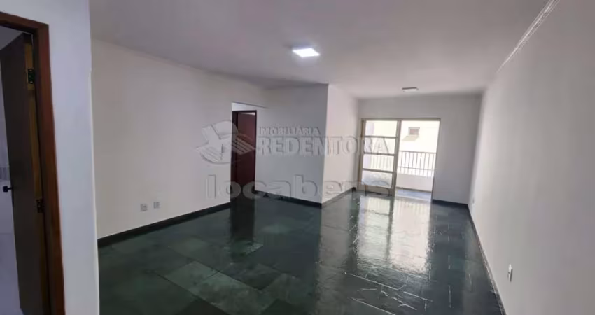 Edifício Americano - Apartamento com 03 dormitórios e 02 vagas de garagem