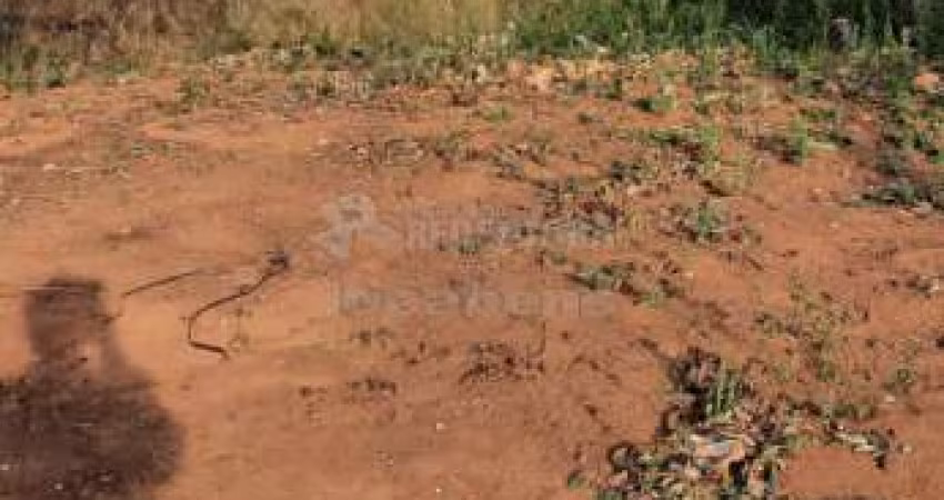 Terreno Adolfo / Residencial Gandini