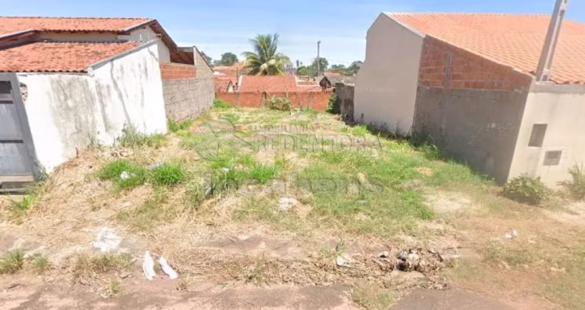 Terreno no Jardim Arroyo com 200m²