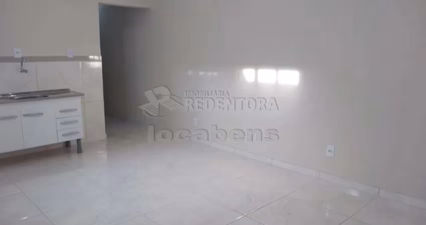 Casa / Padrão- À Venda