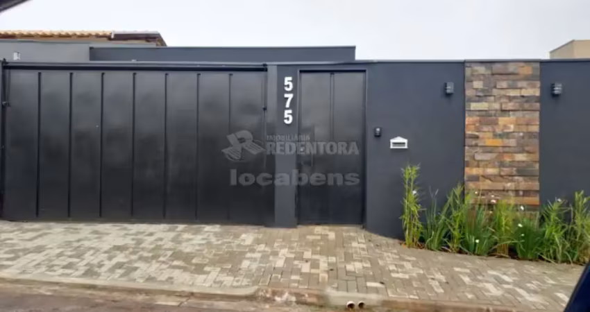 Casa / Padrão - Residencial Santa Regina -Venda - Residencial