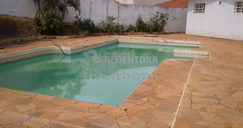 Santos Dumont - Excelente para Clínicas ou Casa de Repouso - Terreno 1656m², Construção 568m²