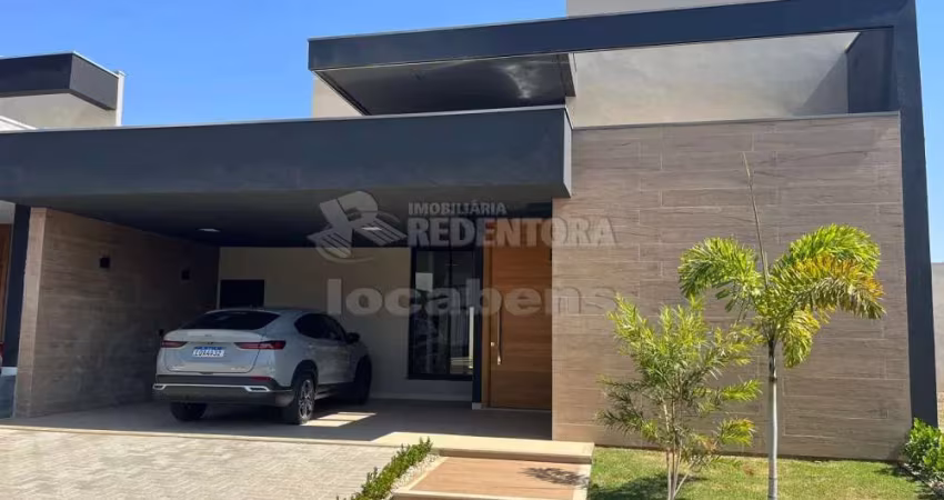 Casa Condomínio 03 Dormitórios - Figueira II