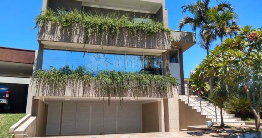 Excelente sobrado no Condominio Village La Montagne com 3 dormitórios, sauna e cozinha gourmet.