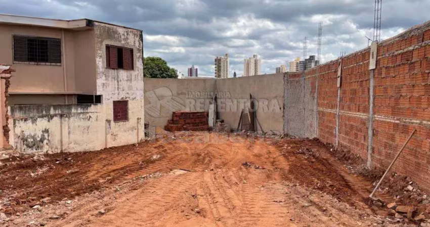Terreno à venda na Vila Maceno, São José do Rio Preto 
